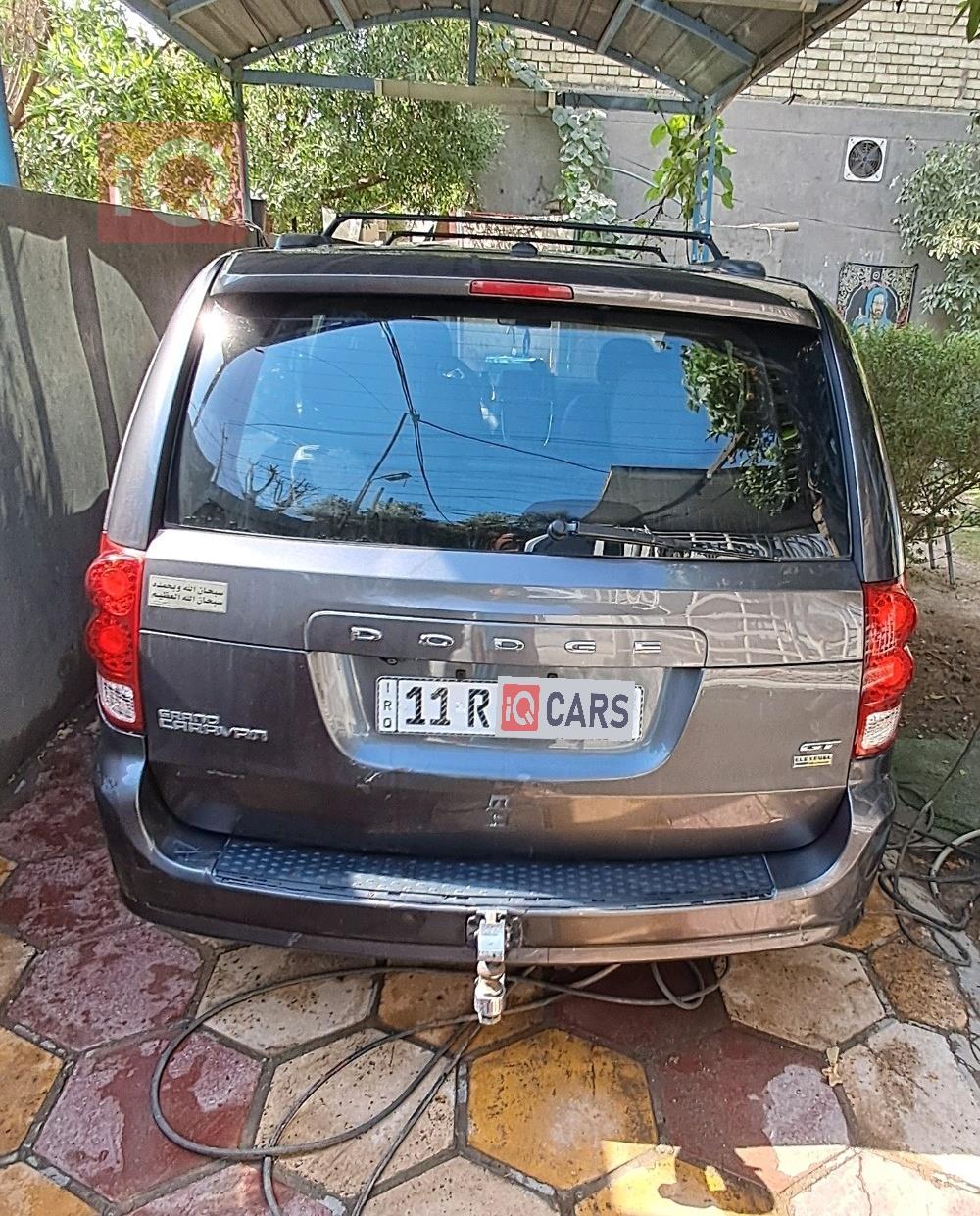 دودج جراند كارافان